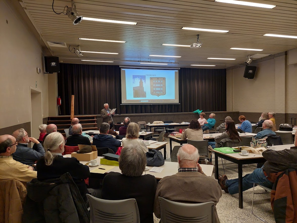 Herdersem 'Heemkundige Kring De Faluintjes' in feeststemming voor 40 jaar heemkunde 🎉📚