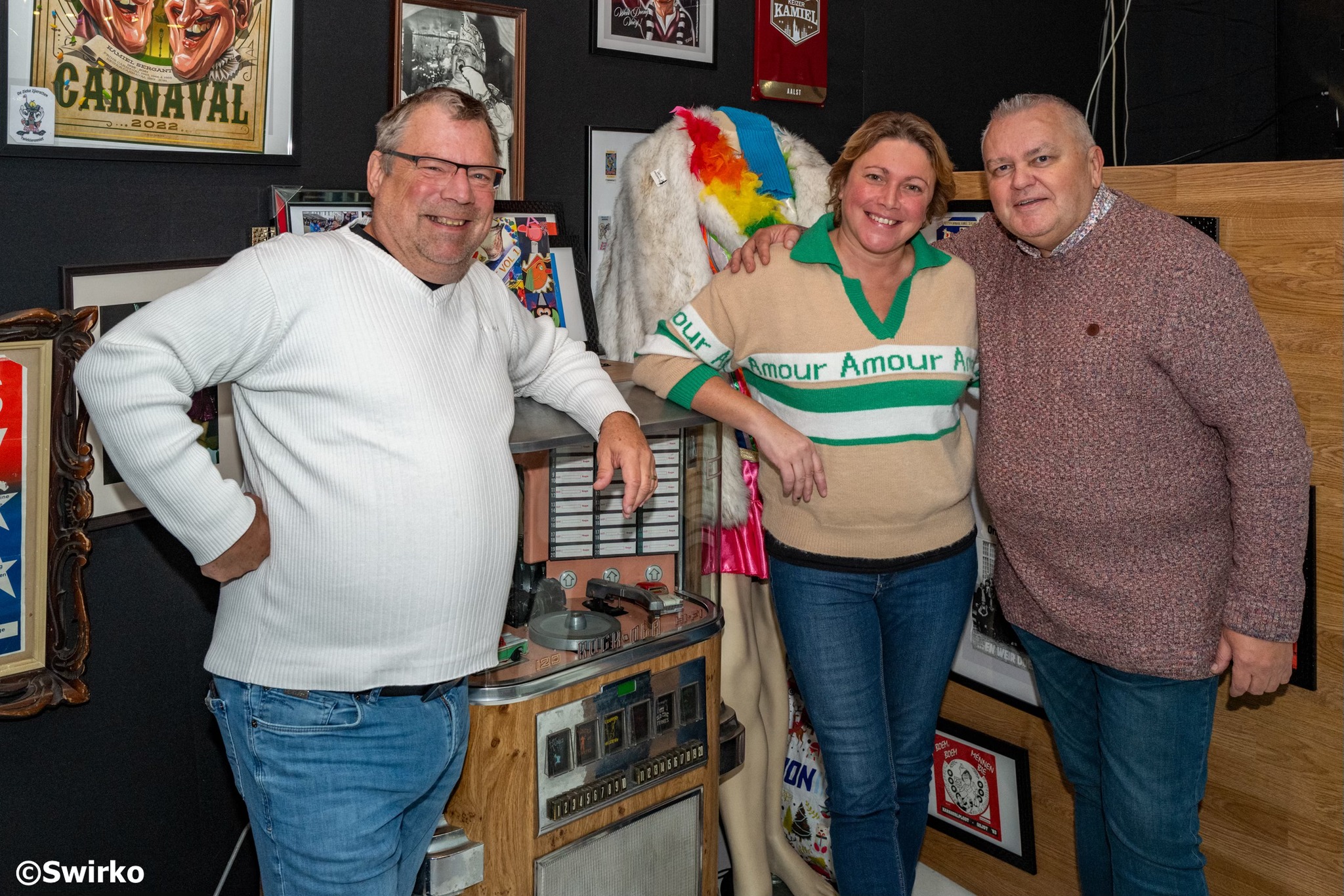 Vanessa Chinitor en Dirk Bauters treden op 8, 9 en 10 december op in de Sint –Annakerk, samen met de Foreverband en hoofdact Gunther Neefs.  