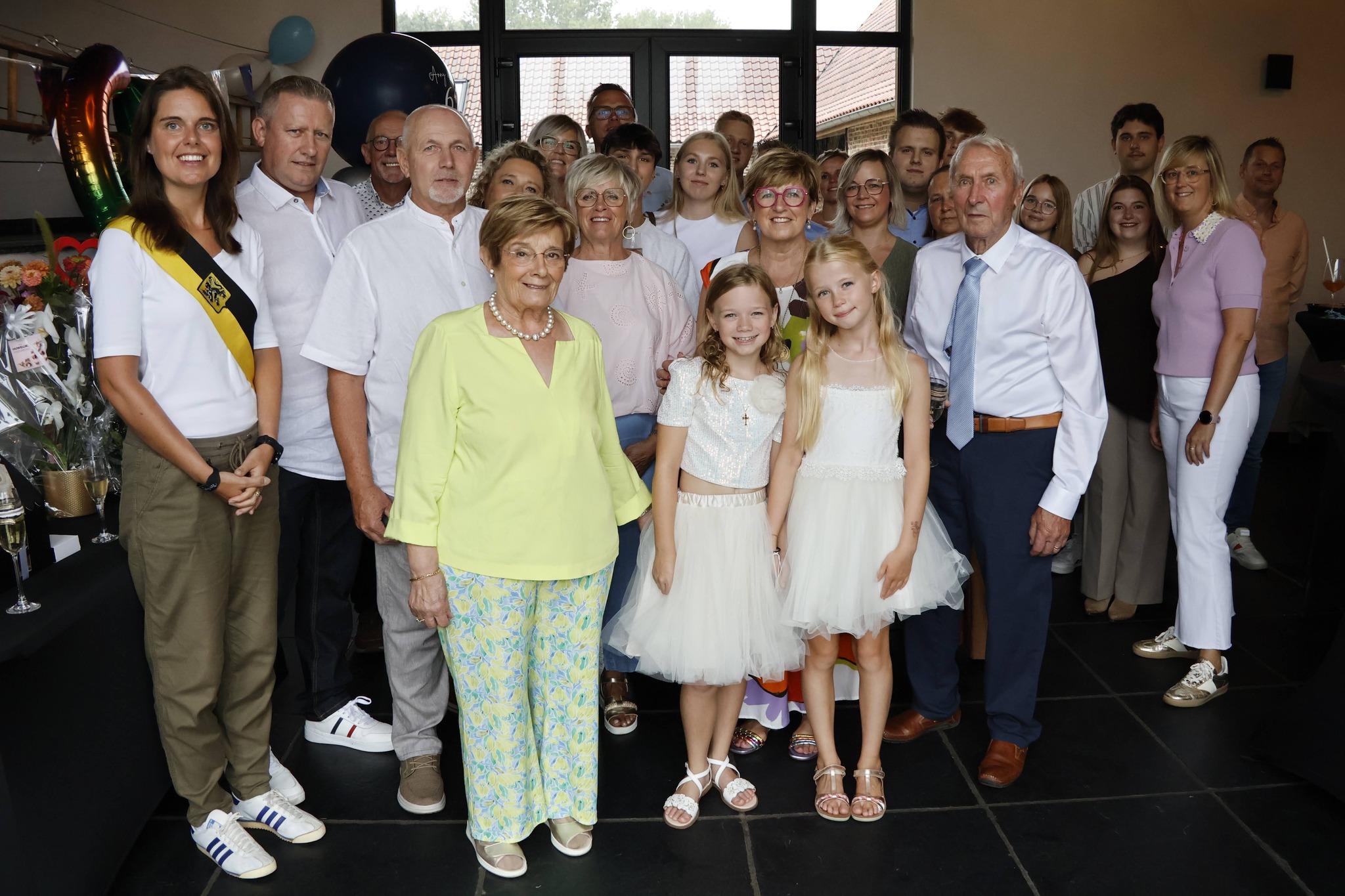 65 jaar getrouwd: Anny en Robert vieren briljanten liefde in Nieuwerkerken