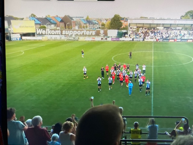 Eendracht stoot naar de volgende ronde van de Croky cup. De wedstrijd tegen het Limburgse Termien eindigde op 0-0. Na een spannende penalty reeks wonnen de ajuinen. Mogelijks wacht nu een eersteklasser in de volgende ronde.