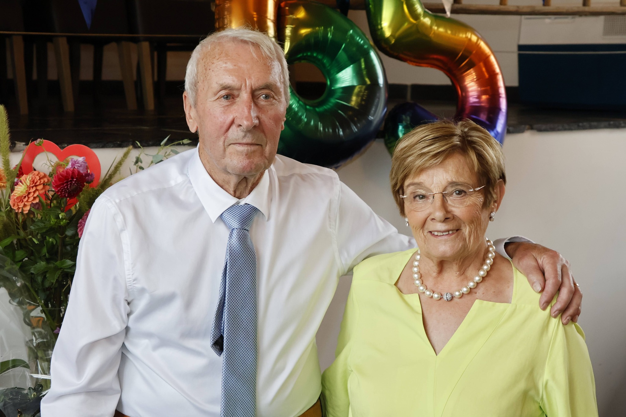 65 jaar getrouwd: Anny en Robert vieren briljanten liefde in Nieuwerkerken