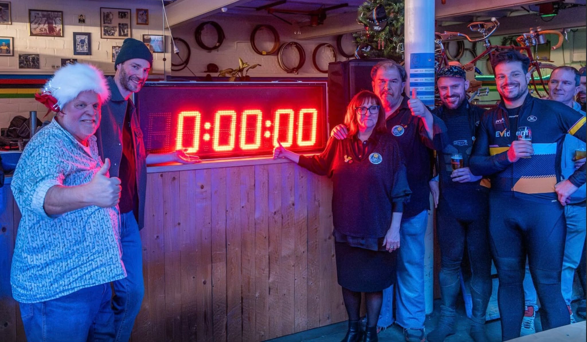 🚴‍♂️ Etienne De Wilde geeft startschot 24-uren van de Cimorné in Aalst