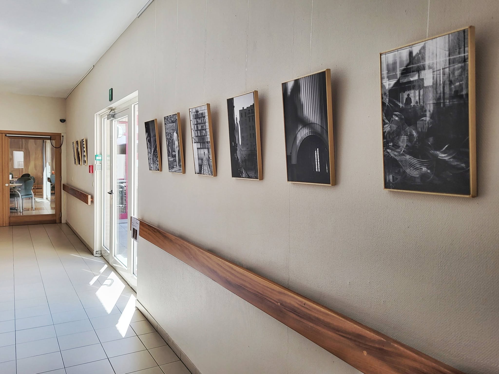 📸 Foto-expo van Luc Wasteels tot november te bezoeken in WZC OLV Ten Rozen