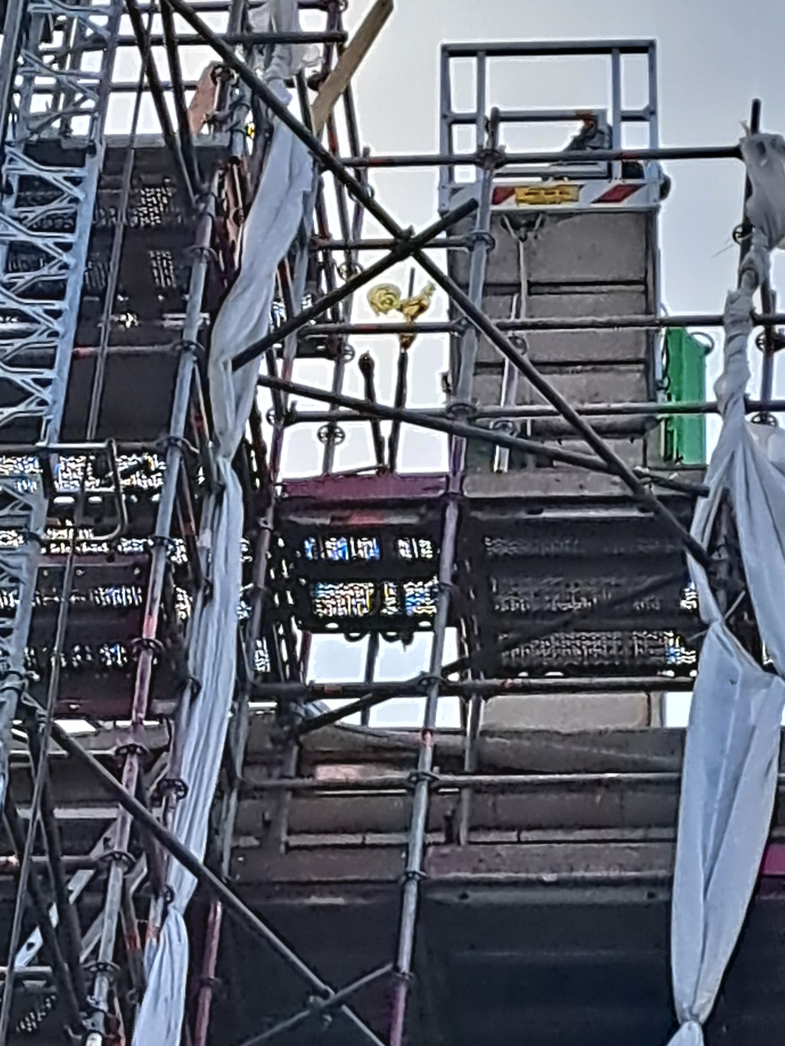 Windhaan opnieuw op toren: restauratiewerken aan kerk bijna voltooid