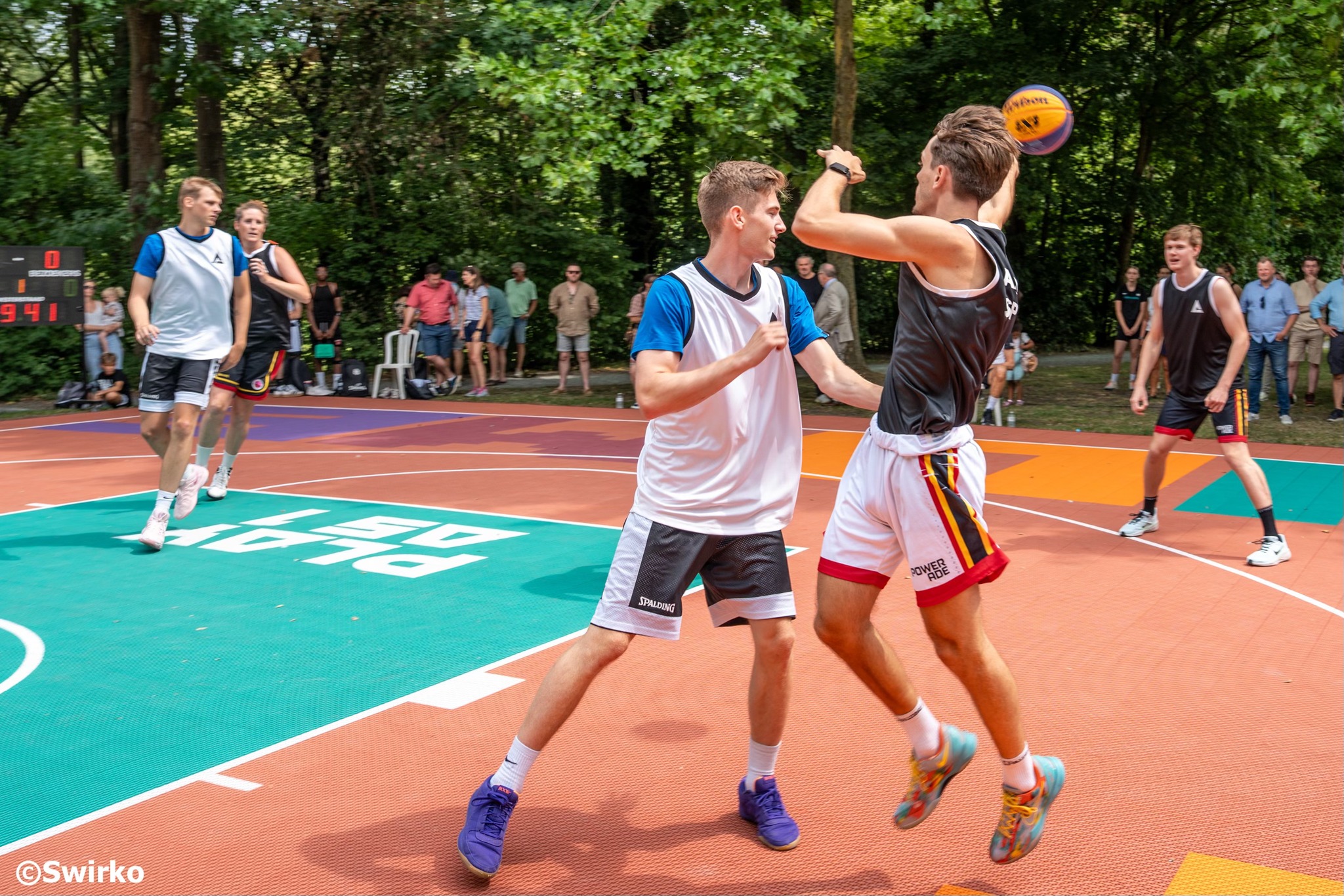 🏀 Officiële opening 3x3-basketbalterreinen in Osbroek! 🎉