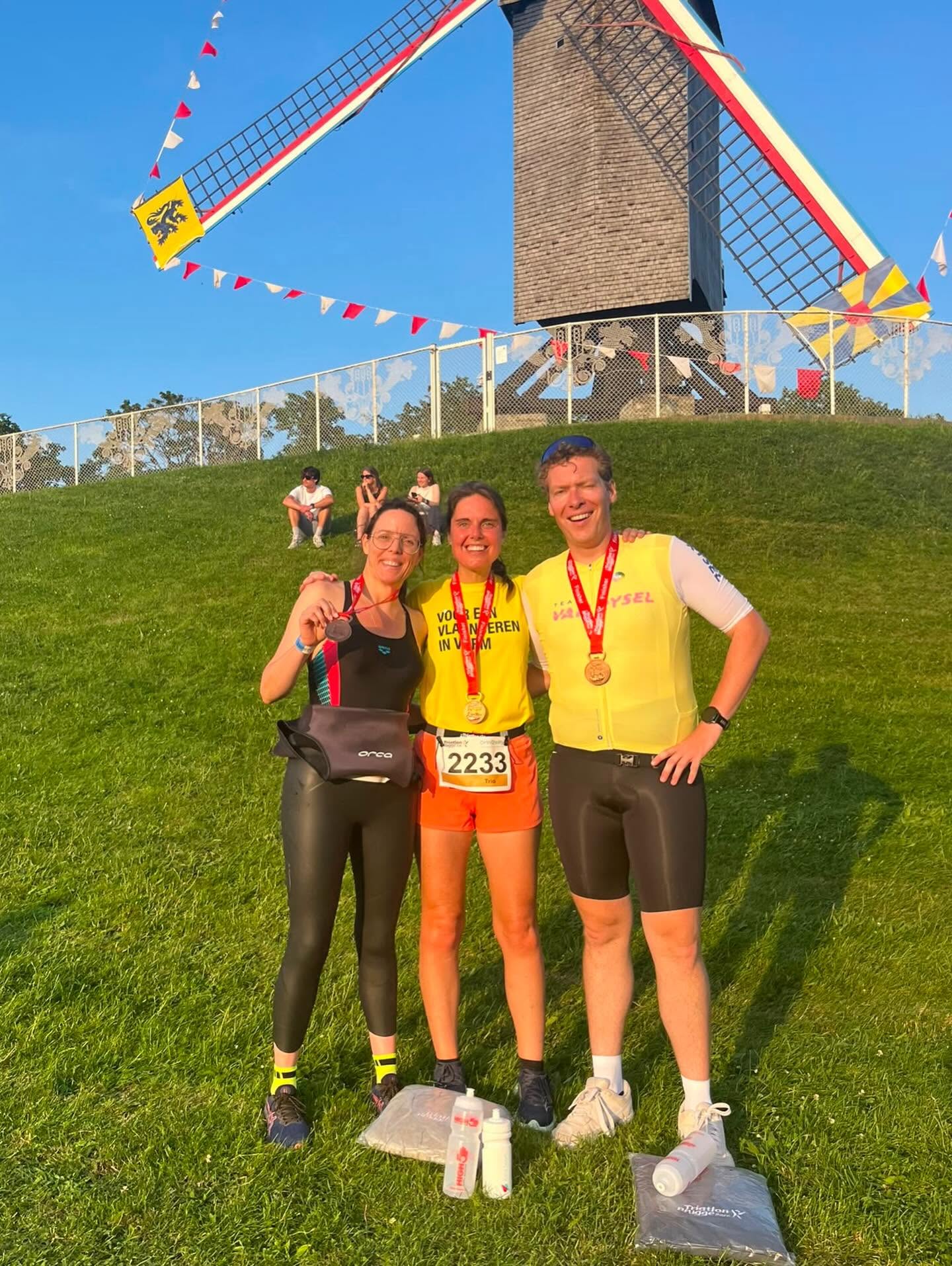 🏊‍♀️🚴🏻🏃🏻‍♀️ Pol&Sport-team schittert op 1/4 triatlon van Brugge! 🥳