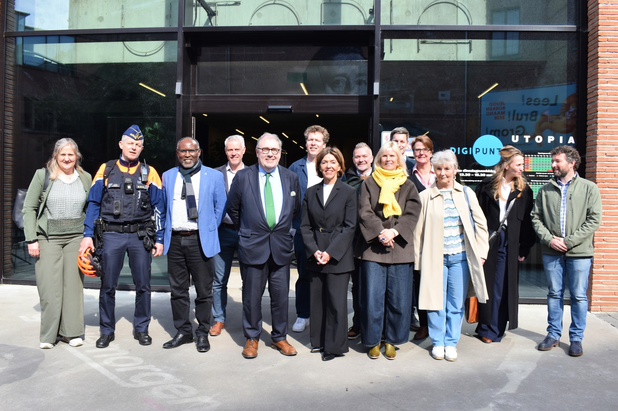 🚨 Gouverneur Carina Van Cauter op bezoek in Aalst!