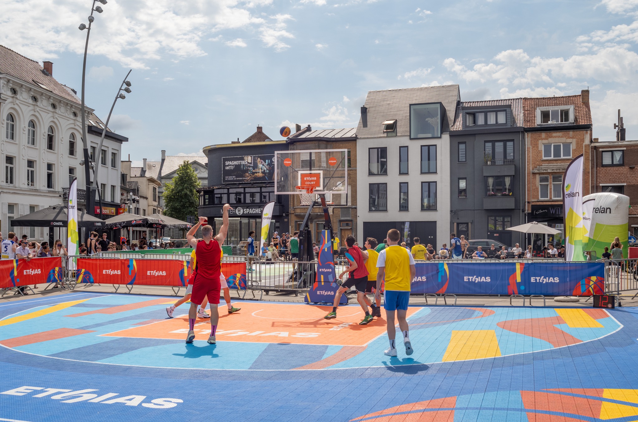 🏀 Hopmarkt Aalst was het decor voor spectaculaire Crelan 3x3 Masters