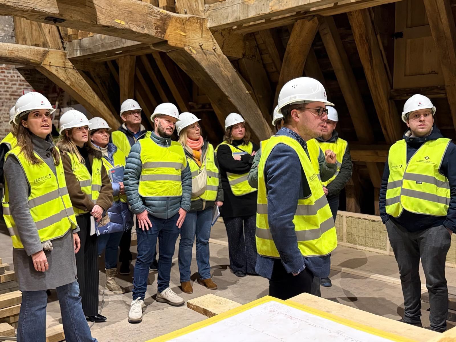 🏰 Mijlpaal bij restauratie Aalsters belfort