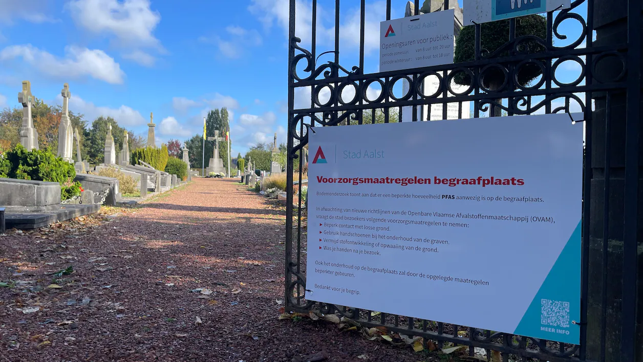 PFAS vastgesteld bij begraafplaats en speelterrein in Moorsel: stad vraagt voorzorgsmaatregelen