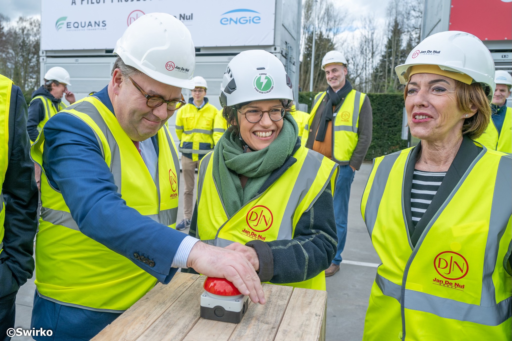 Samenwerking voor duurzame industriële energieopslag: Jan De Nul, ENGIE en Equans Leiden de Weg met Vanadium Redox Flow-batterijen