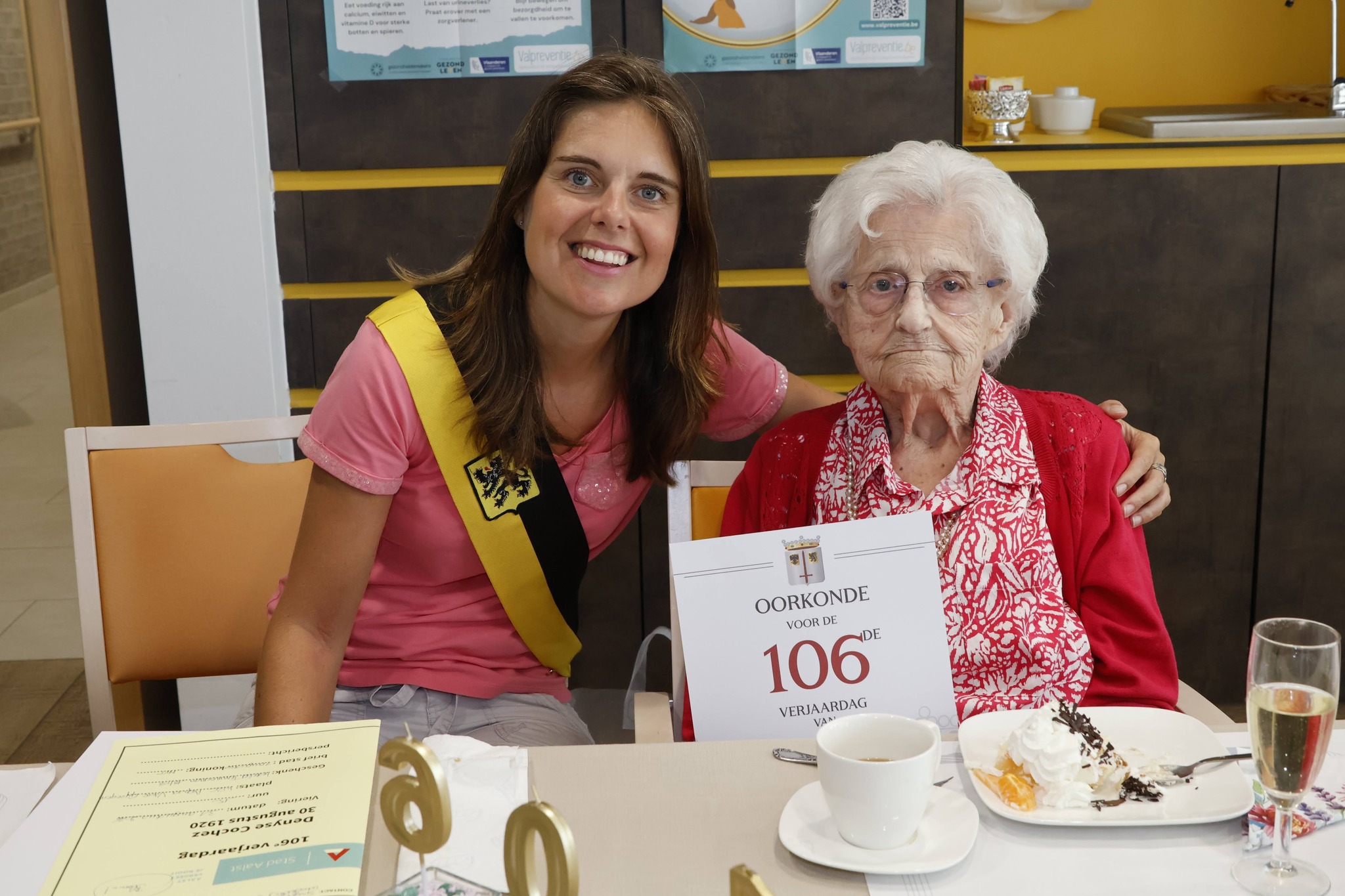 Twee dagen feest voor 100- en 106-jarige in Gijzegem: Denyse Cochez is oudste inwoonster van Aalst