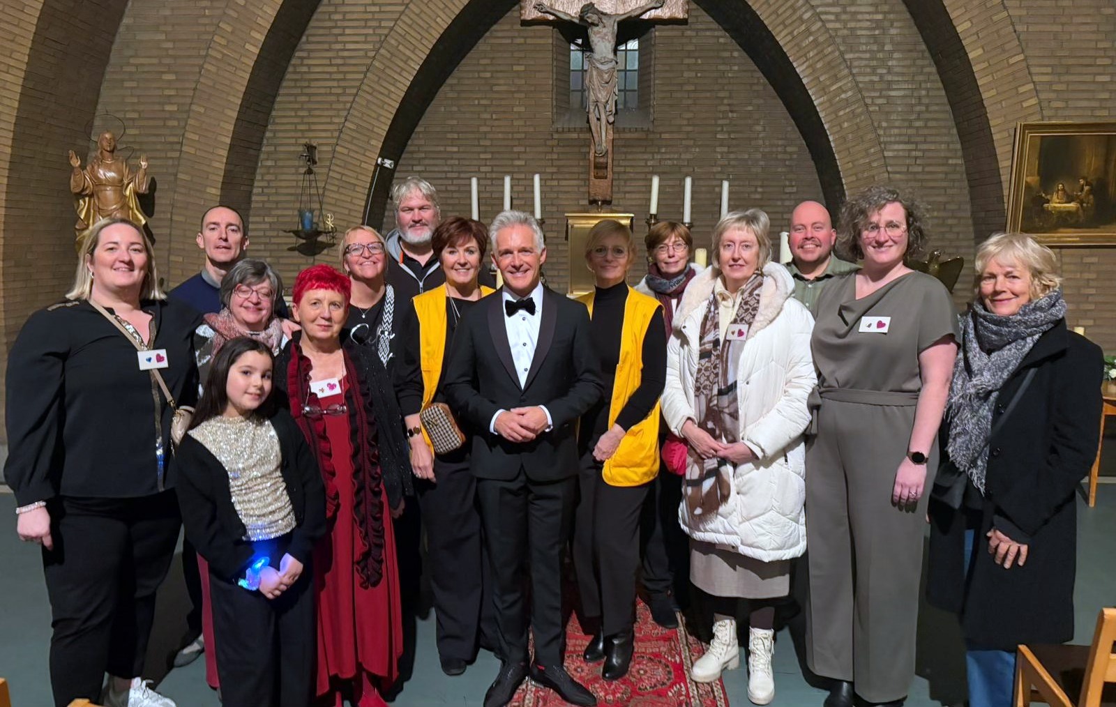 🎼 Muzikant onwel tijdens kerstconcert van Christoff in Erembodegem