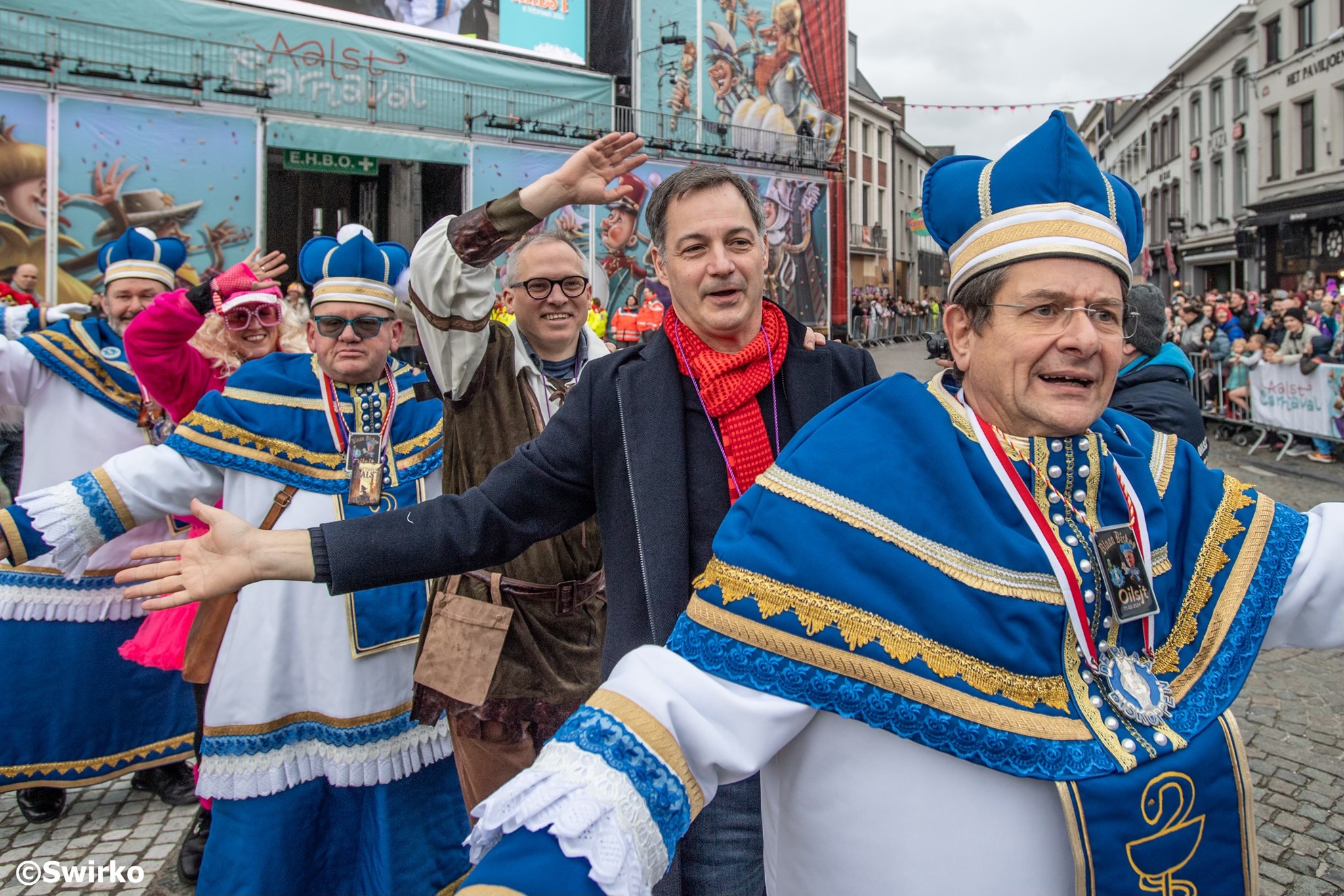 Sfeervolle 94ste stoet trapt Aalsters carnavalsweekend op gang