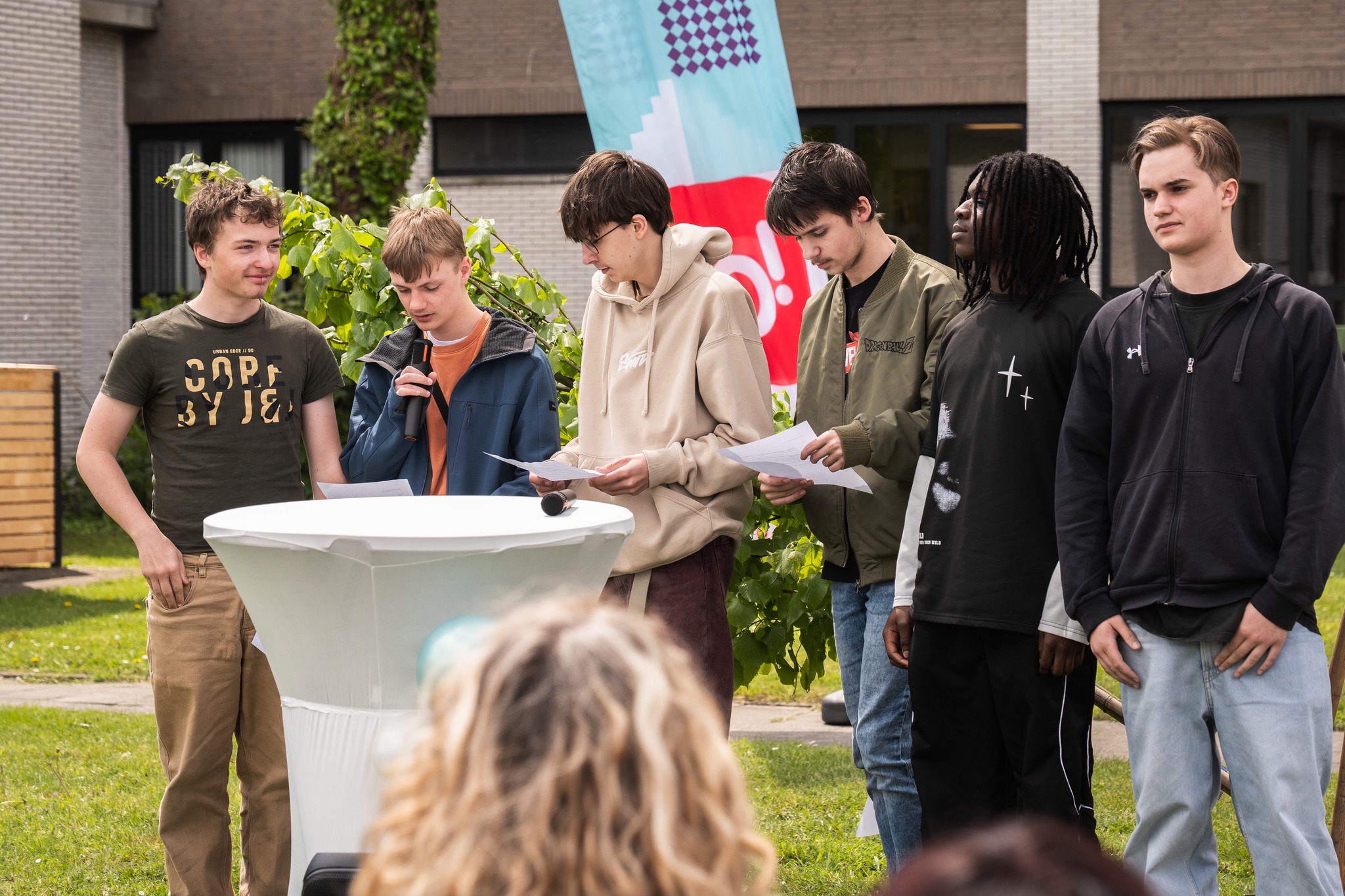 🌳 8 mei – 80 jaar bevrijding: een pleidooi voor vrede, vrijheid en democratie 🇧🇪🕊️