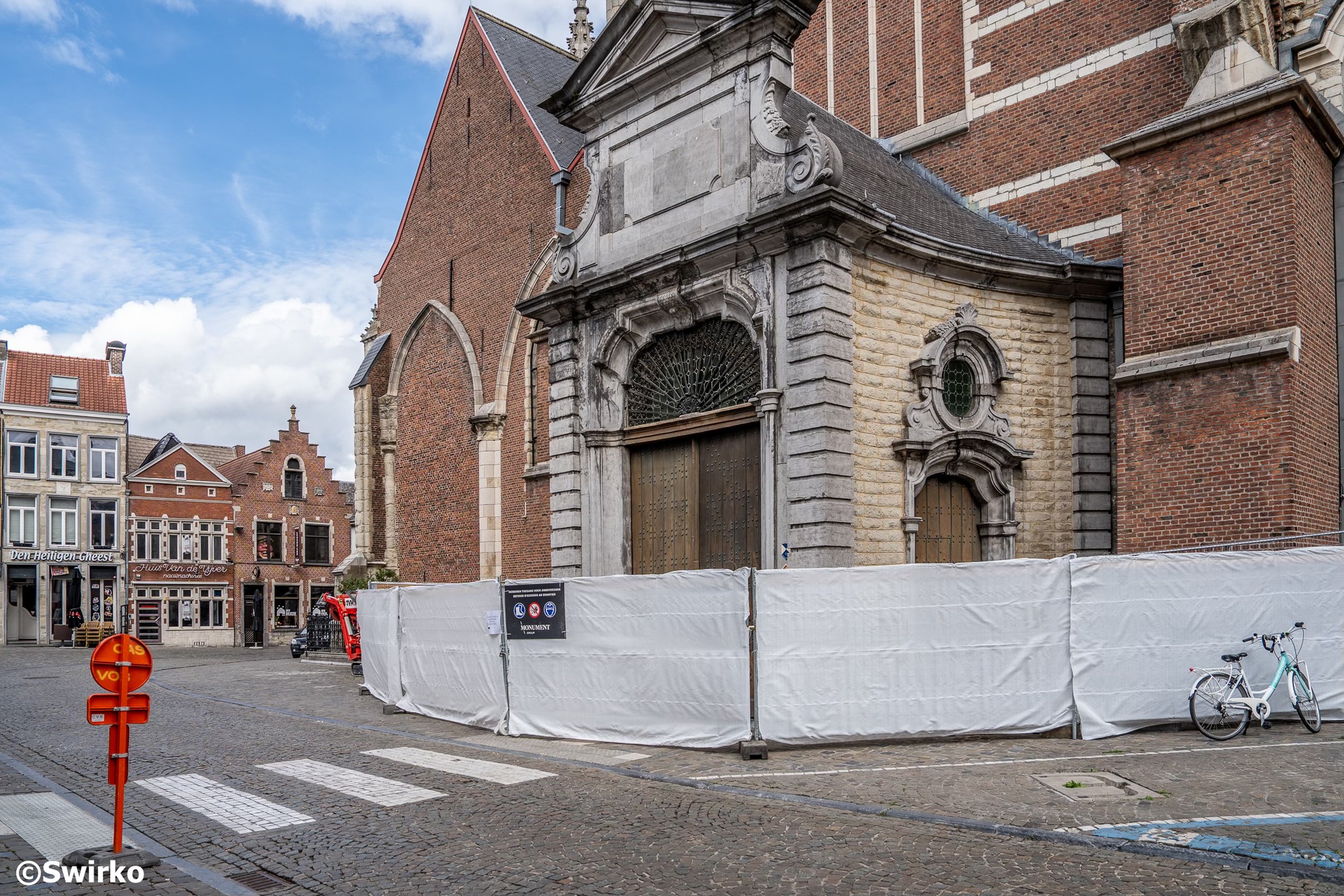 🚧 St-Martinuskerk sluit én opent een deur 🚪
