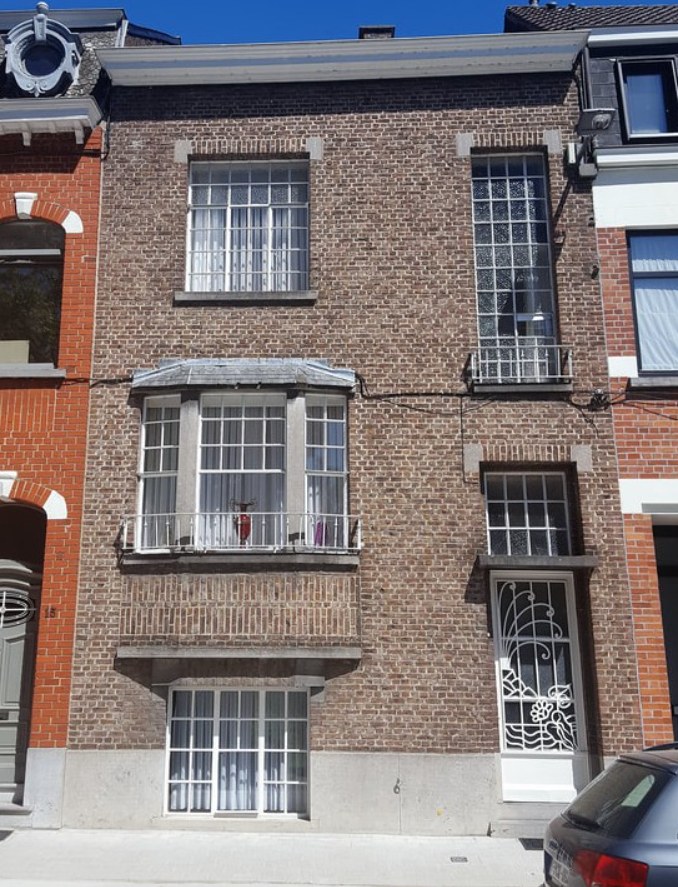 🏚️ Het interbellumpand in de Désiré De Wolfstraat 16 lijkt definitief te verdwijnen.