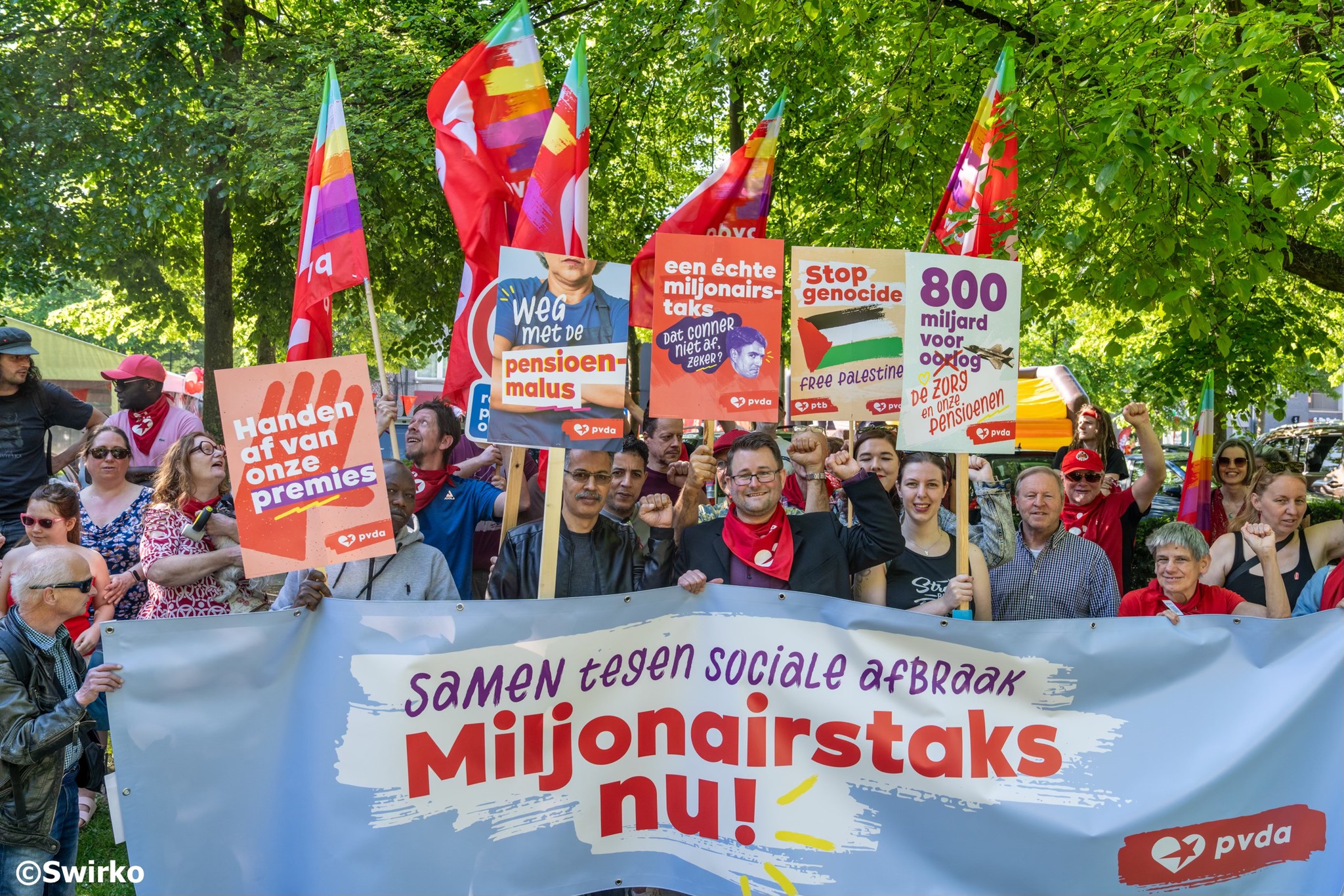 🔴 PVDA stapt mee in 1 mei-optocht in Aalst: tijd voor een miljonairstaks! 💥