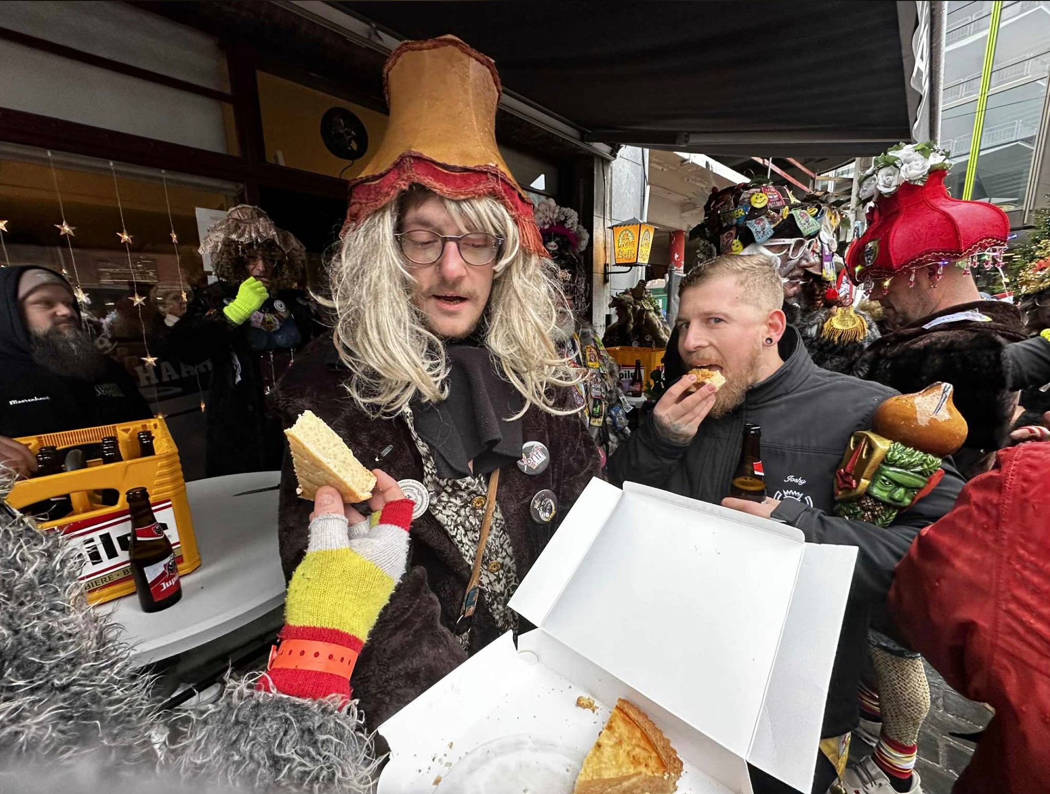 Voil Jeanetten kleuren de Aalsterse straten 🎭✨