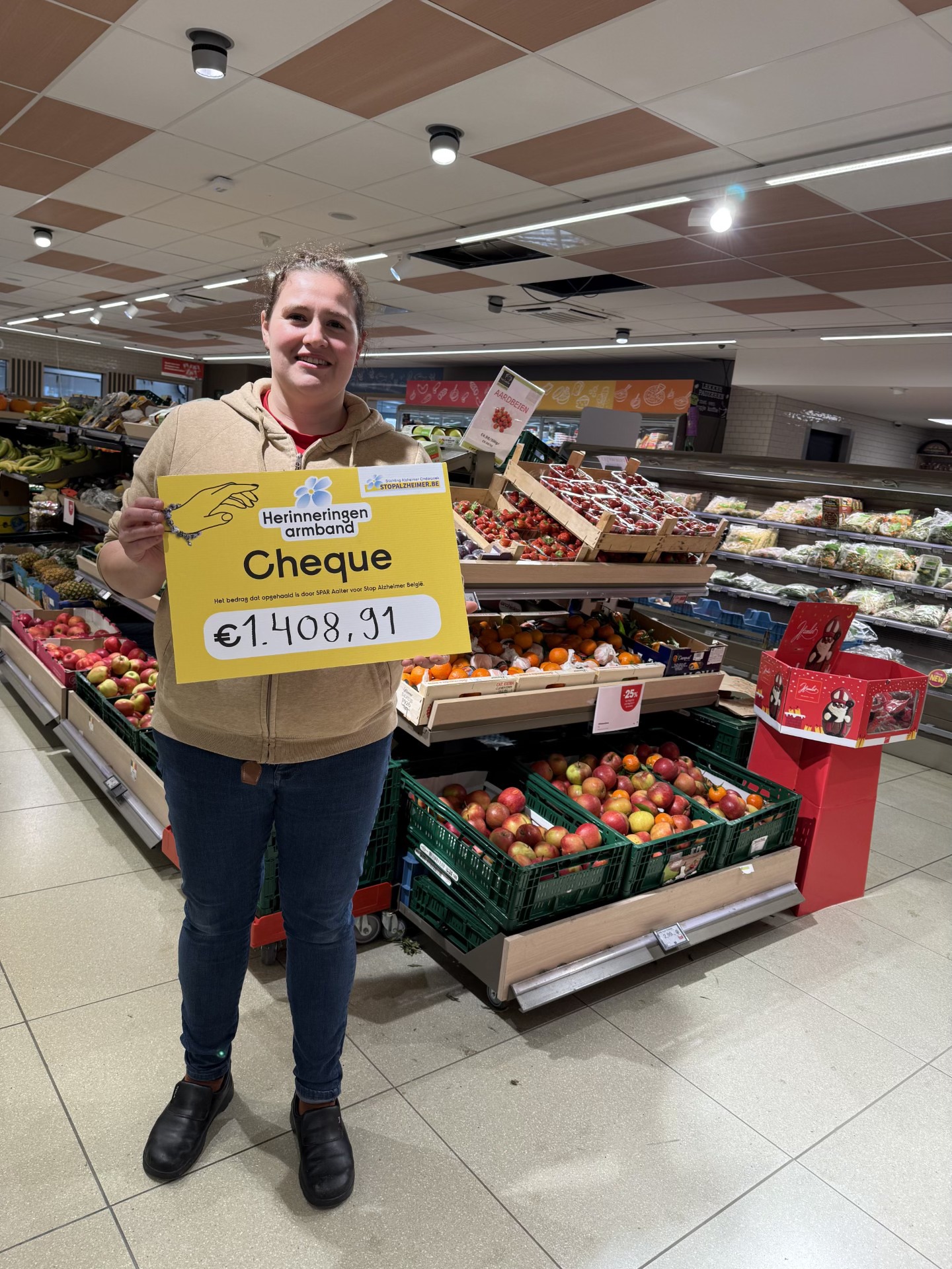 🧡 Spar Aalter schenkt €1.408,91 aan Stopalzheimer dankzij verkoop van herinneringenarmbanden 🧡