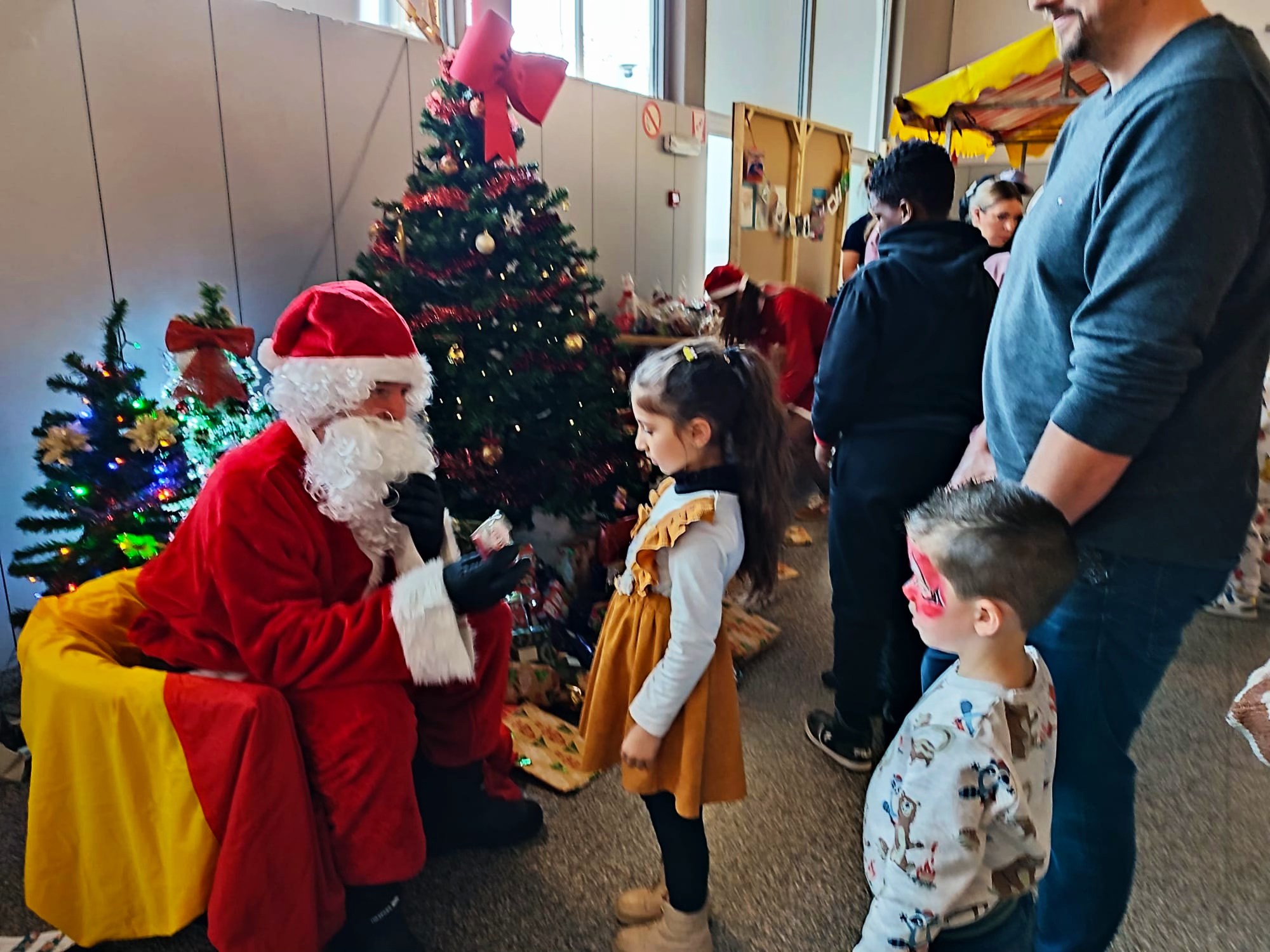 De Warmste Wijk’ zet onzichtbaar zieke buurtbewoners in Aalst in de kijker ❤️