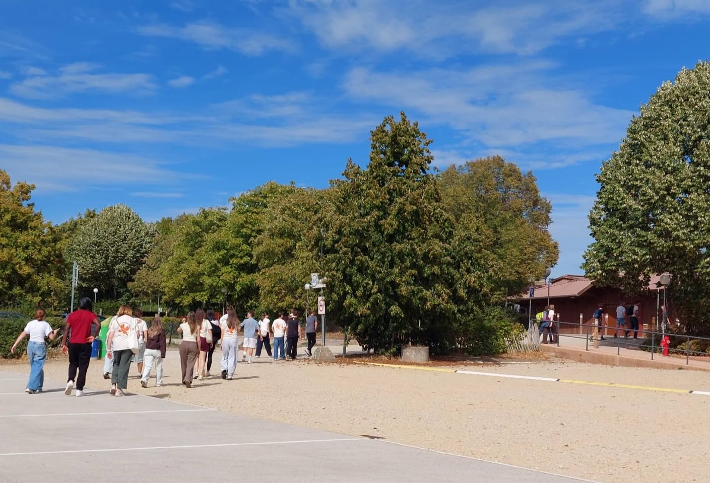 Aalsterse jongeren aangekomen in Taizé: “Onder een stralend septemberzonnetje”