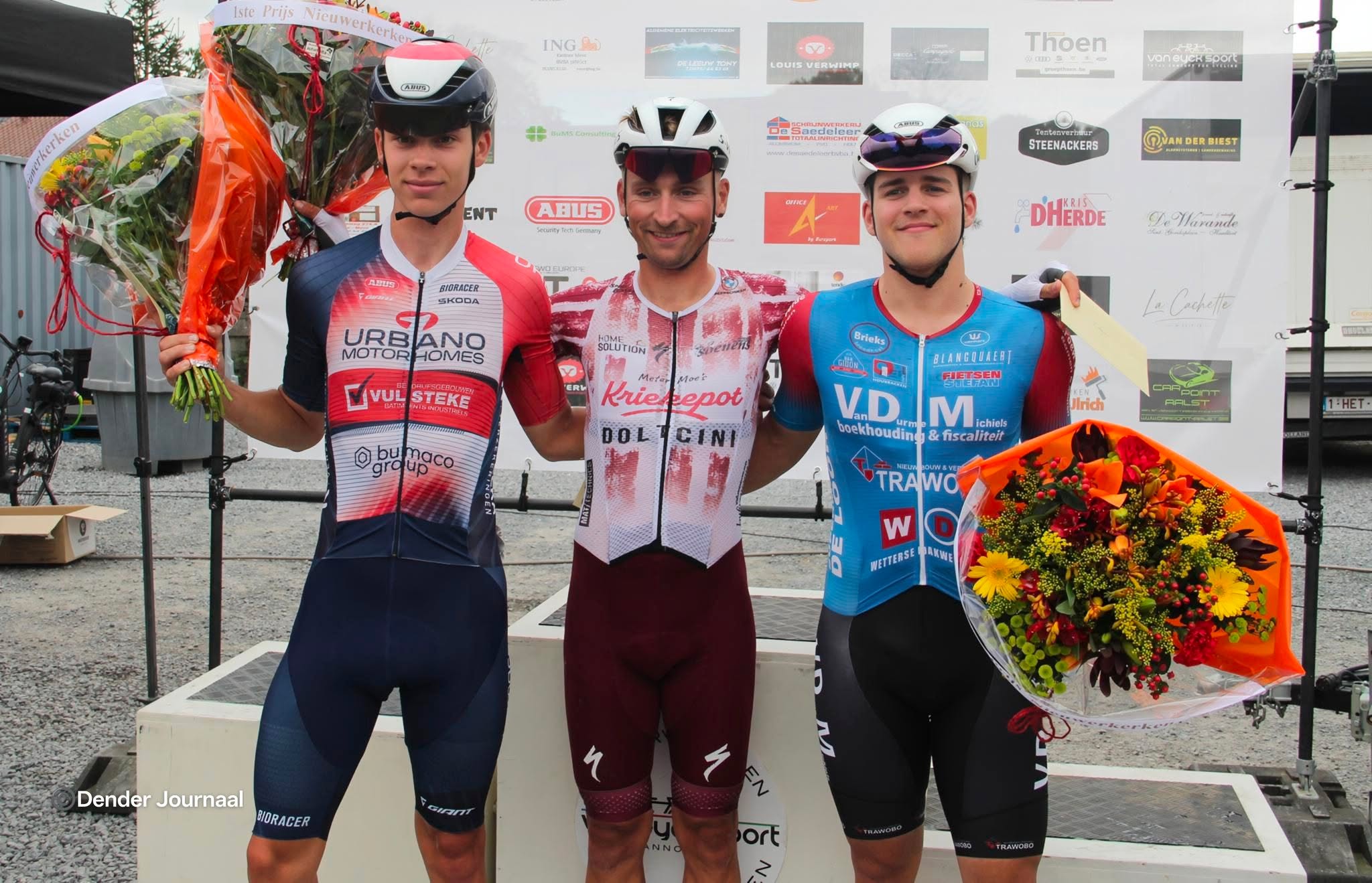 Kenn Simon niet te stuiten: negende zege van het seizoen, Kiany De Paepe derde