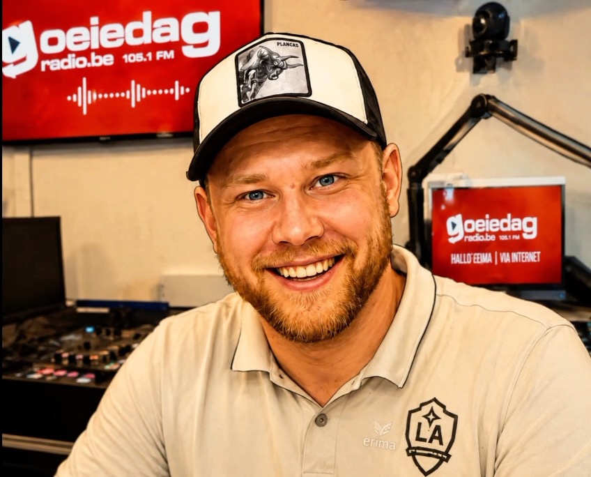 Algemeen manager Jordi de Knibber (FT Galaxy Aalst) stelde hun Outdoor Futsal tornooi voor in "Jasper op zaterdag" op Goeiedag Radio