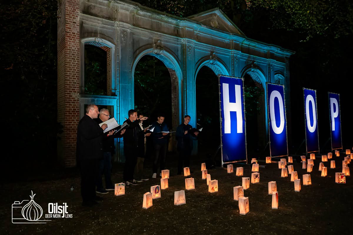 💜 Een zee van licht tijdens Levensloop Aalst