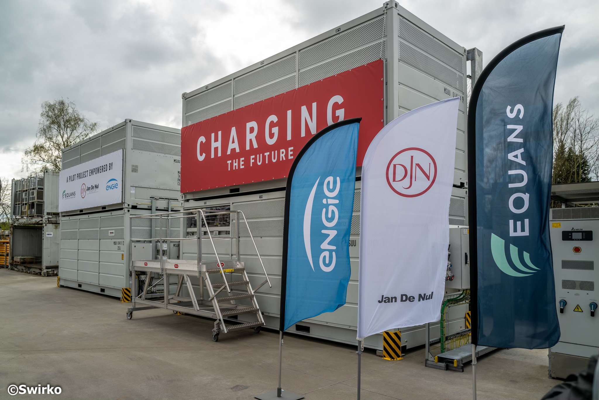 Samenwerking voor duurzame industriële energieopslag: Jan De Nul, ENGIE en Equans Leiden de Weg met Vanadium Redox Flow-batterijen