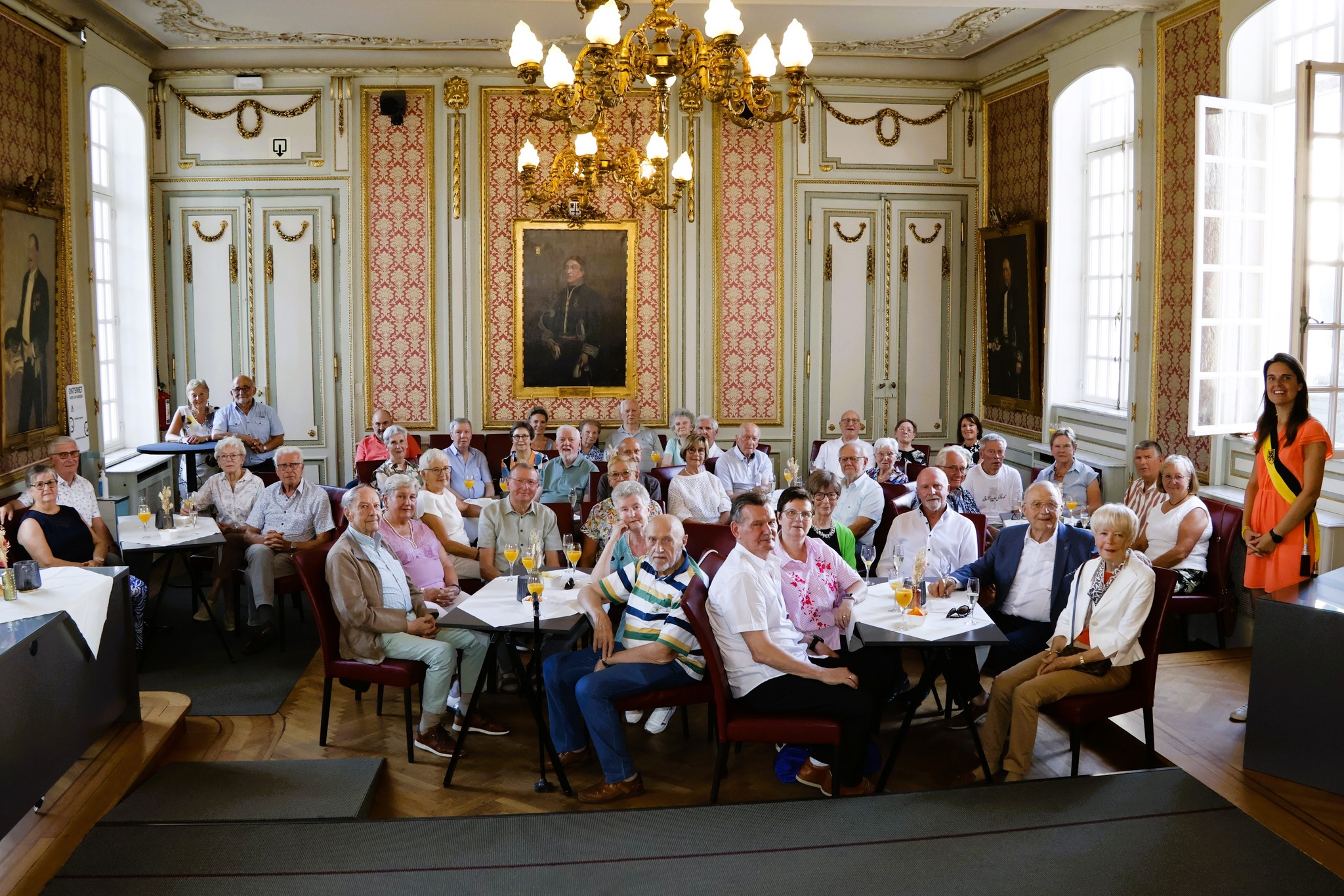 🎉 Volle trouwzaal voor gouden en diamanten jubilarissen in Aalst