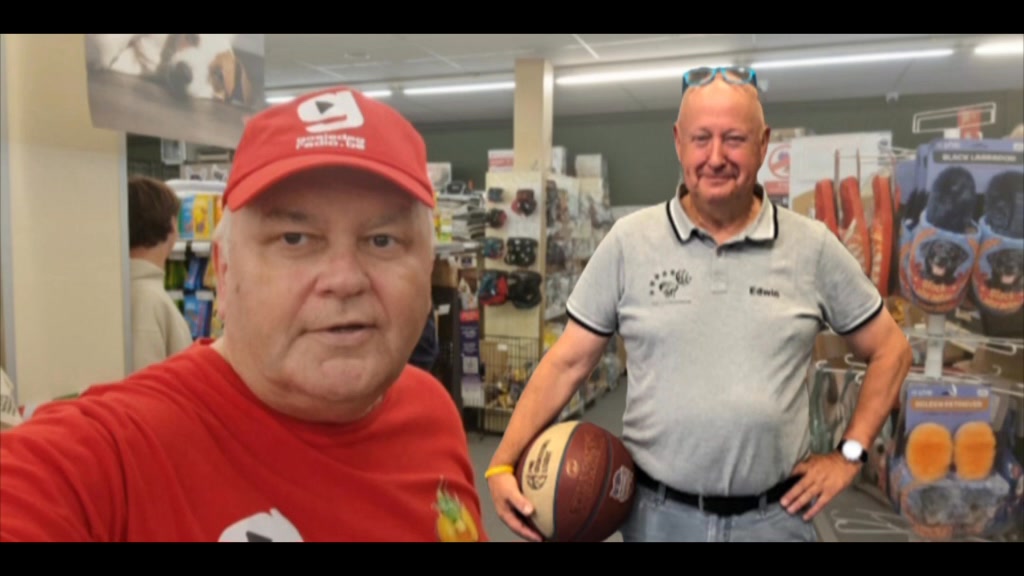 Gisteren kwamen Hans Verbruggen en Hendrik Van Impe een woordje toelichten over volleybalclub Lindemans Aalst en zijn fanclub op Goeiedag Radio in "Jasper op zaterdag".