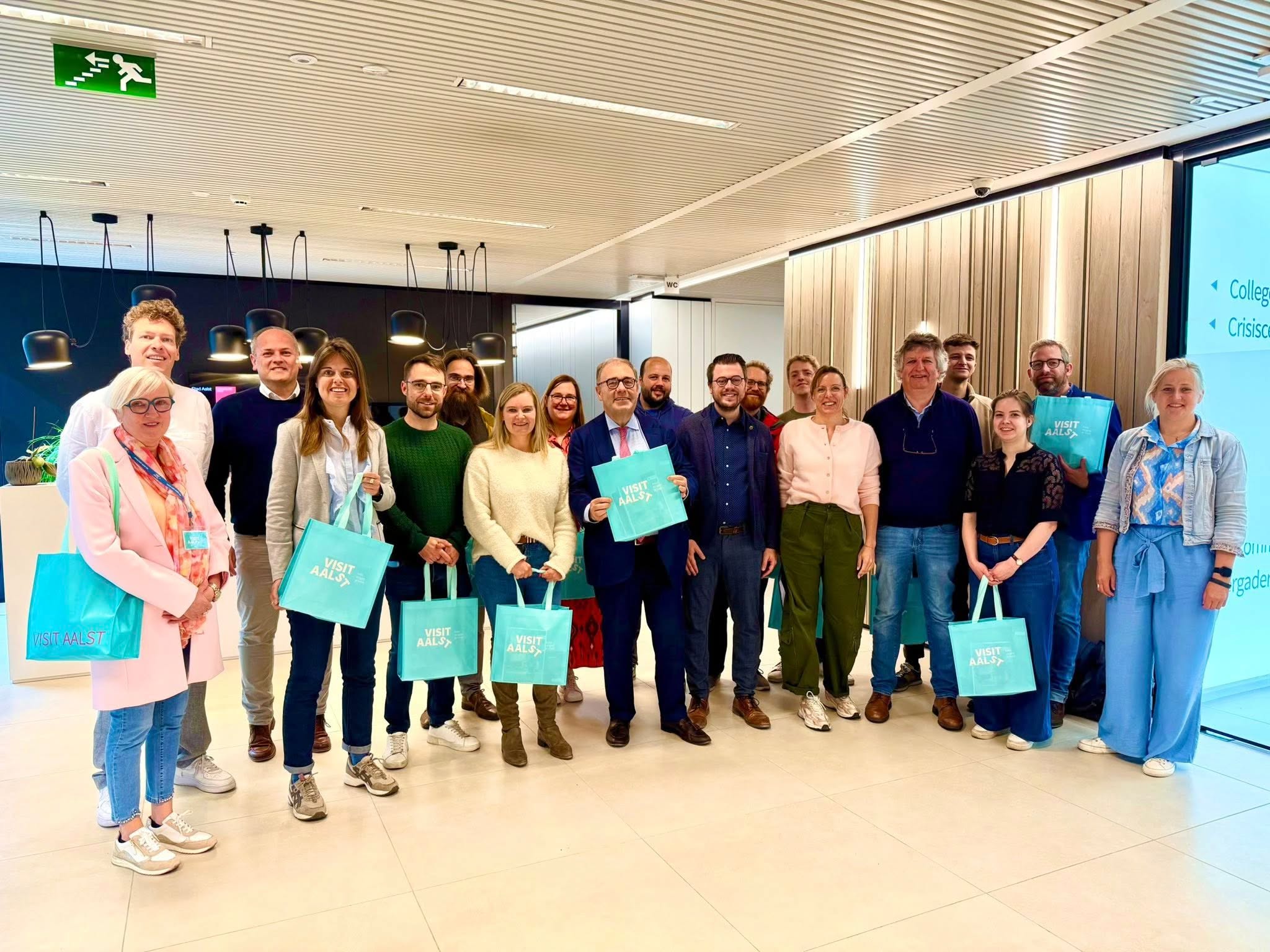 🟡 Vandaag mochten we in Aalst heel wat schoon volk verwelkomen! 🟡
