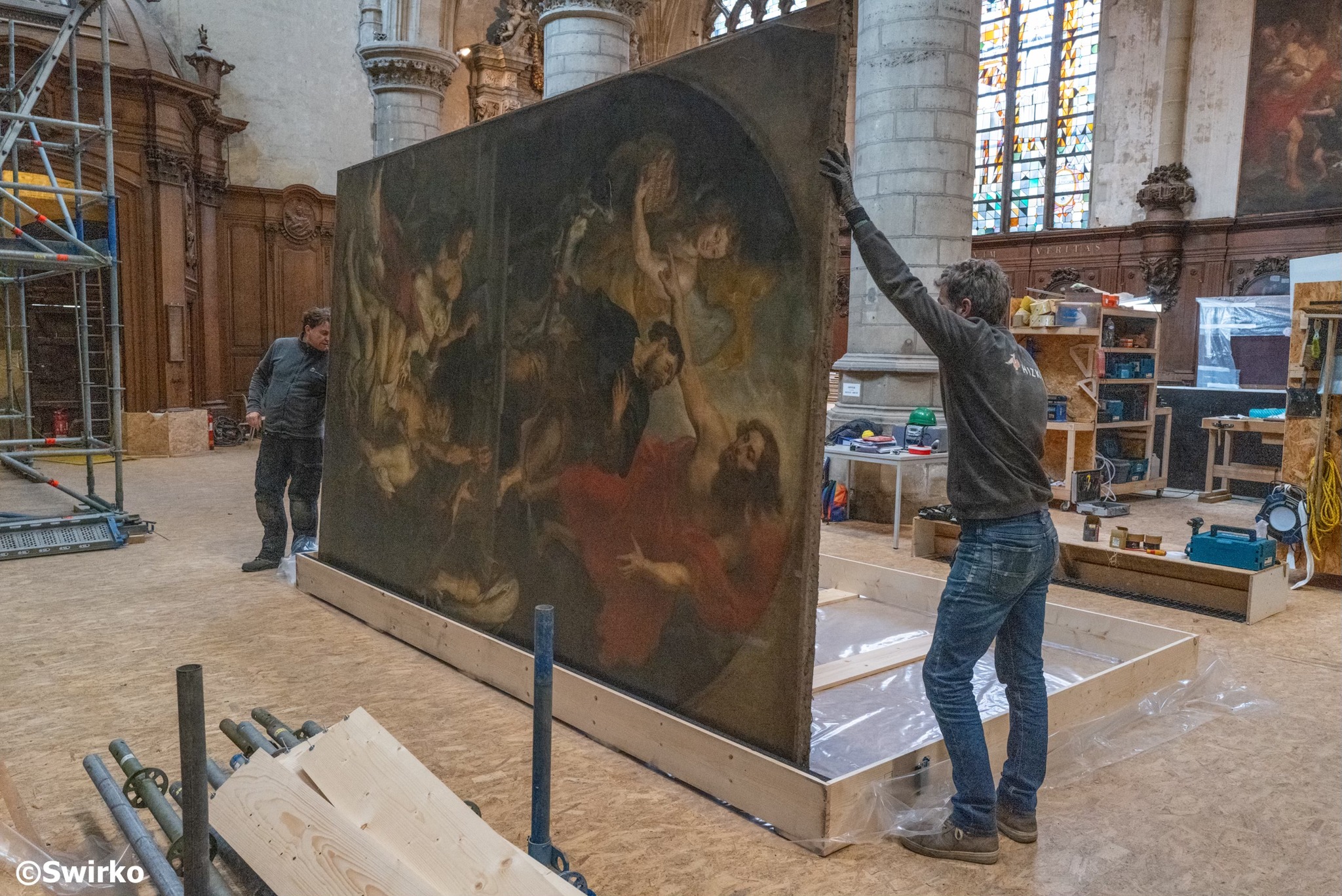 Afname en restauratie schilderijen Rubensaltaar. | Goeiedag Radio