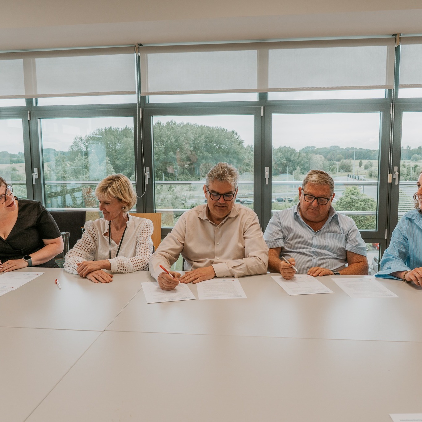 AZORG zet een belangrijke stap richting een nog menselijkere en meer betrokken gezondheidszorg. 🤝🏥