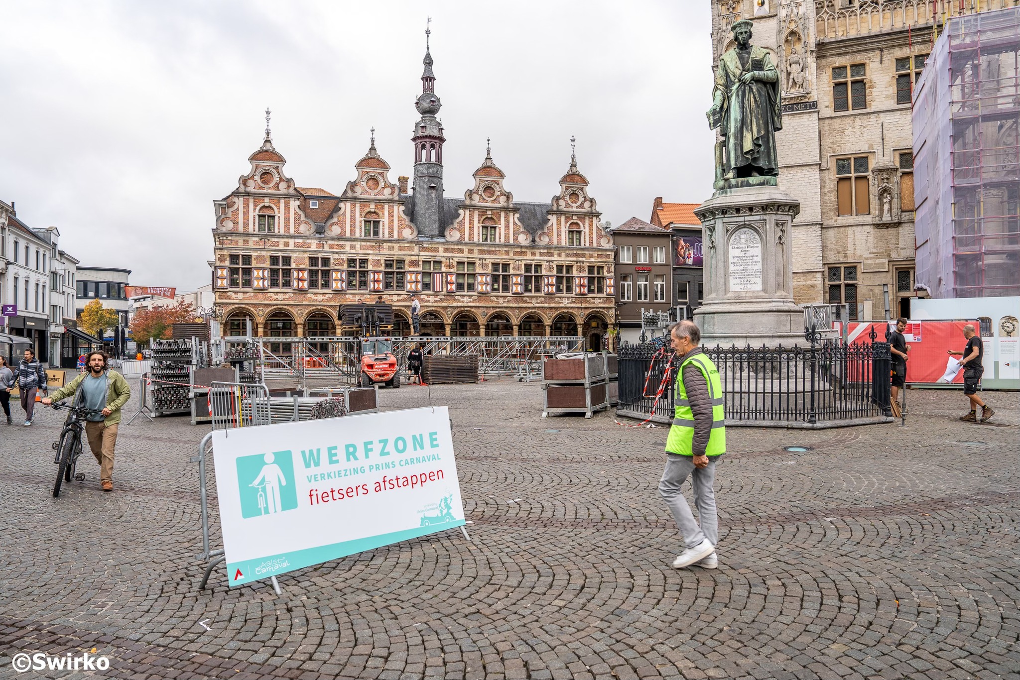 🎭 Aalst leeft op naar de Verkiezing van Prins Carnaval 2026! 🎭