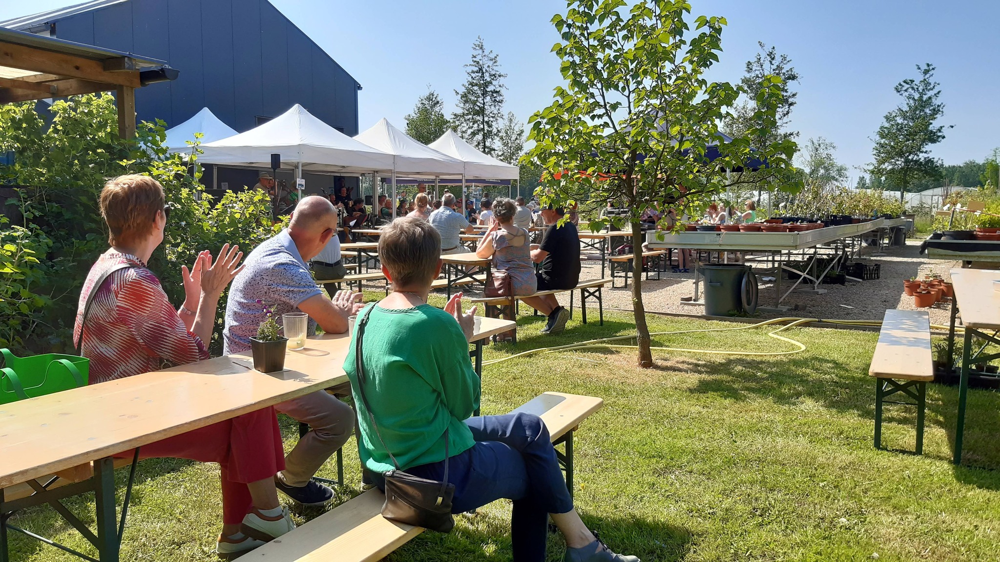 Opendeurdag Bioboerderij De Loods: Tuinieren, Bio Producten en Familieplezier op 26 mei