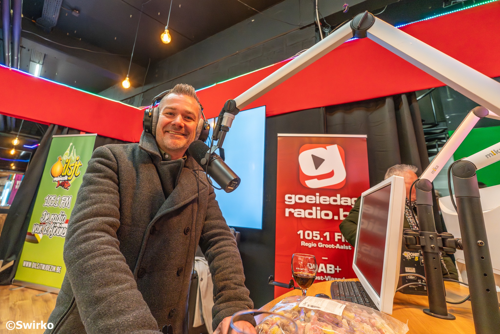 🎄 Aalst toont warm hart voor kinderen met inzamelactie 🤝✨