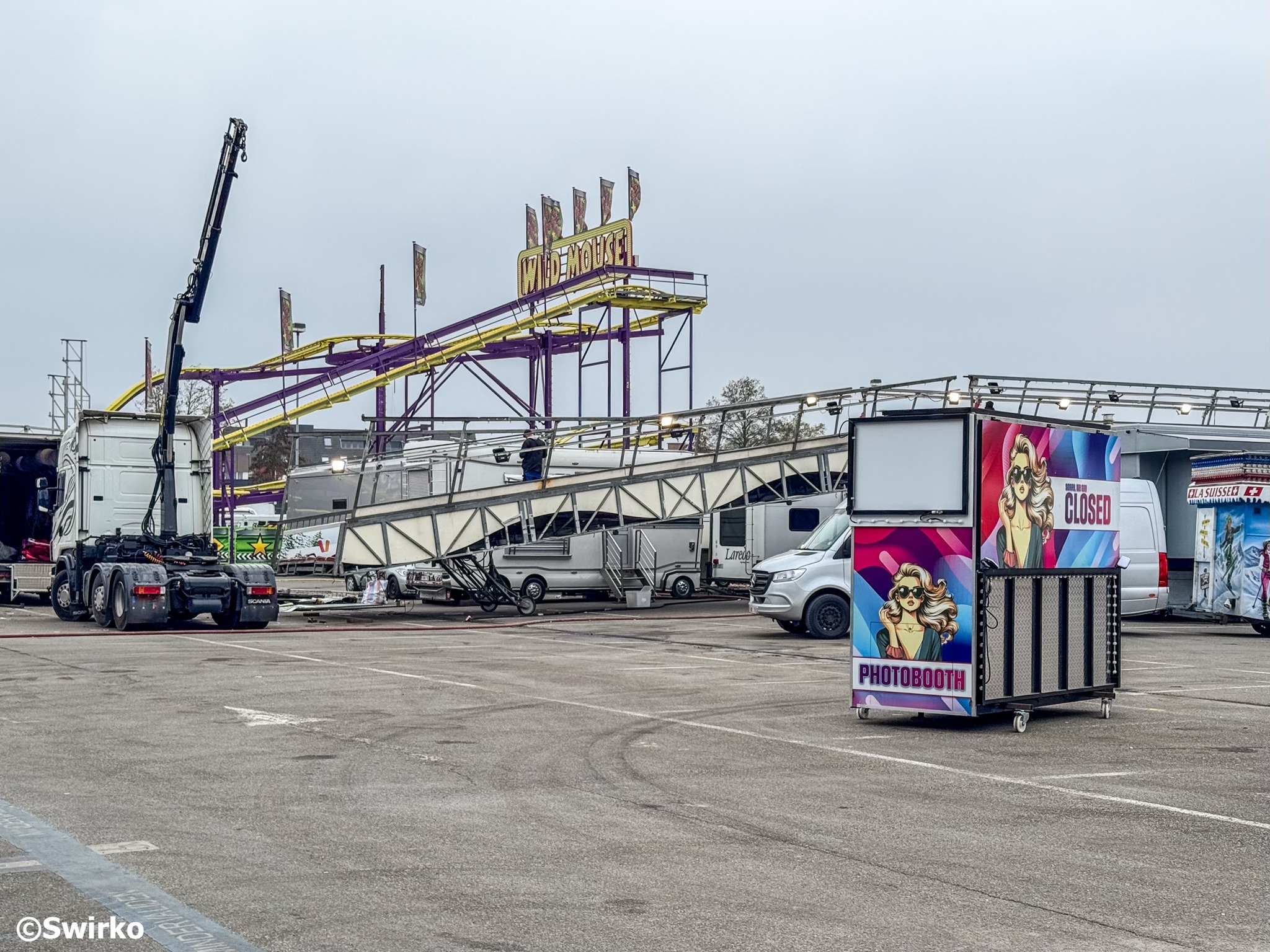 🎡🎭 Carnavaldecors & Winterfoor verdwijnen... tot volgend jaar! 🎭🎡