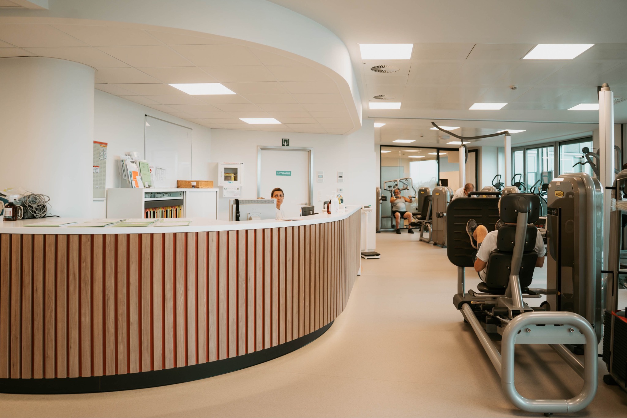 💙 Nieuwe hartrevalidatiezaal op campus Moorselbaan officieel geopend!
