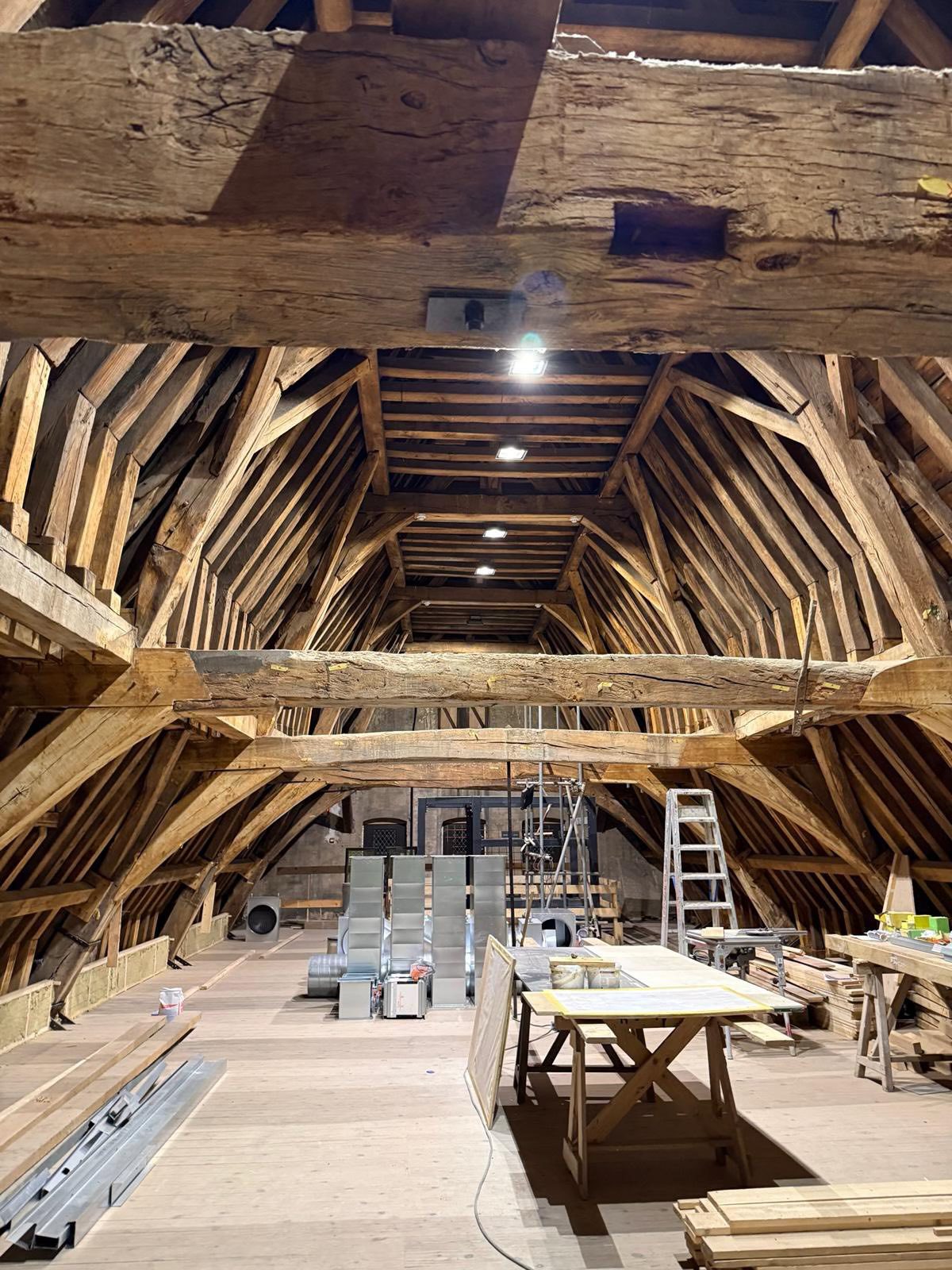 🏰 Mijlpaal bij restauratie Aalsters belfort