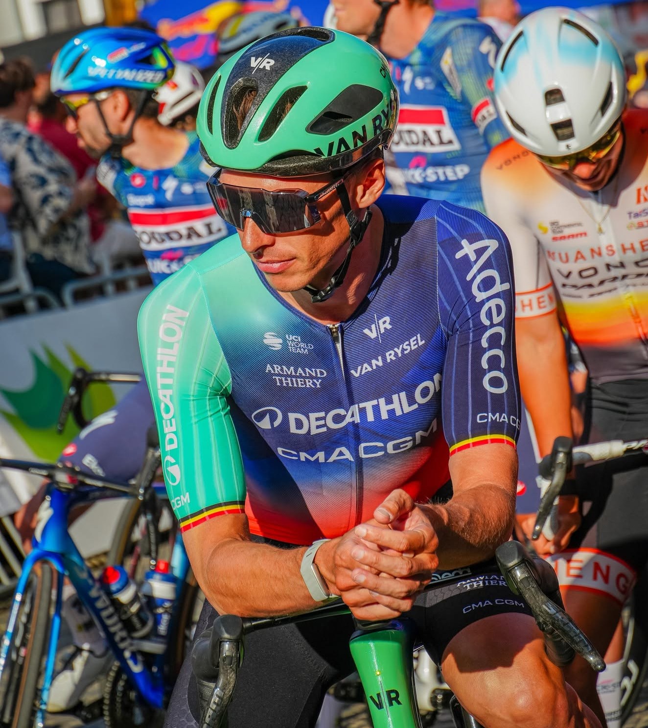 Remco Evenepoel zet Natourcriterium Aalst op gang