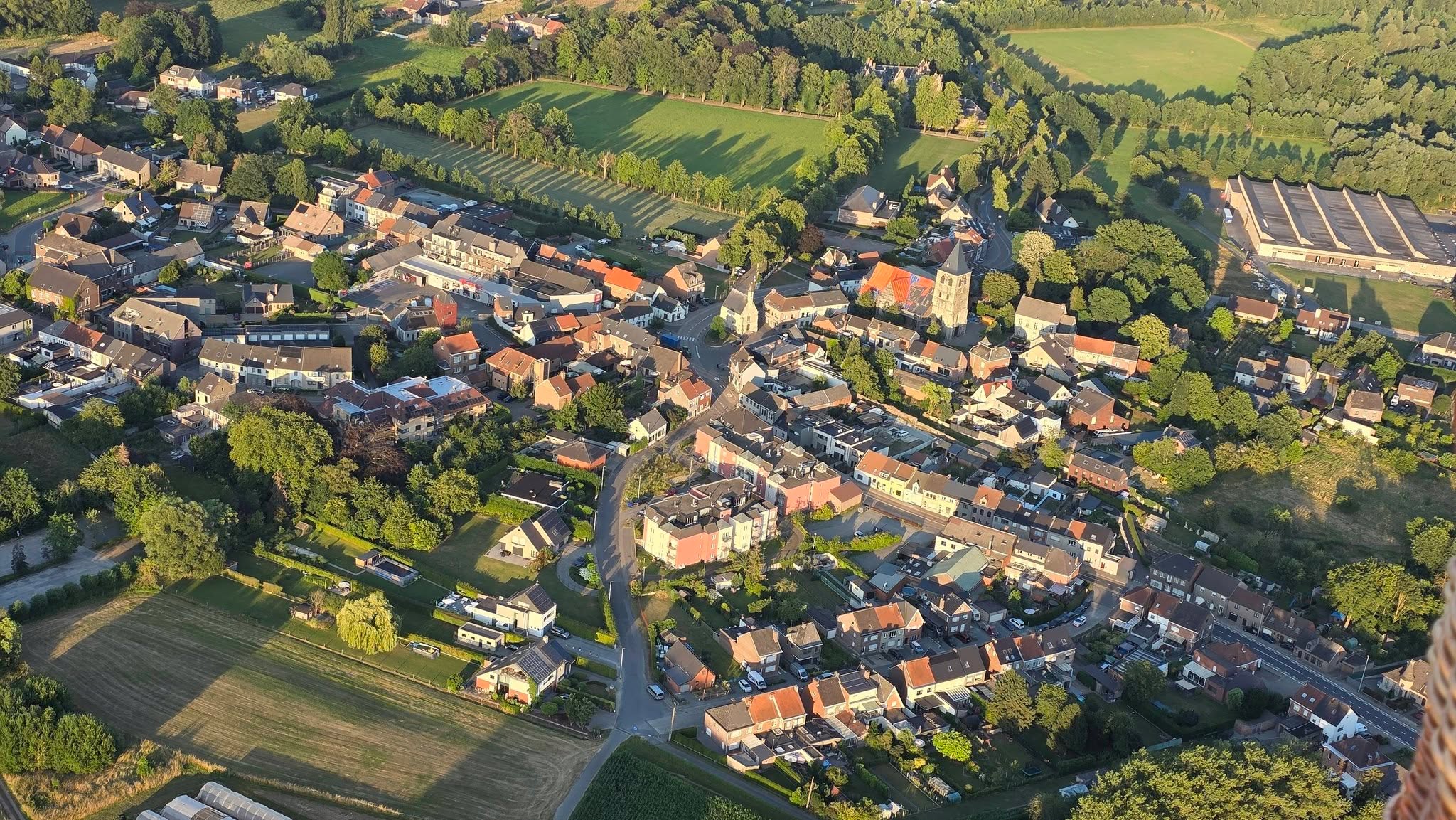 🎈 Met de Q-ballon over Aalst! 🌇