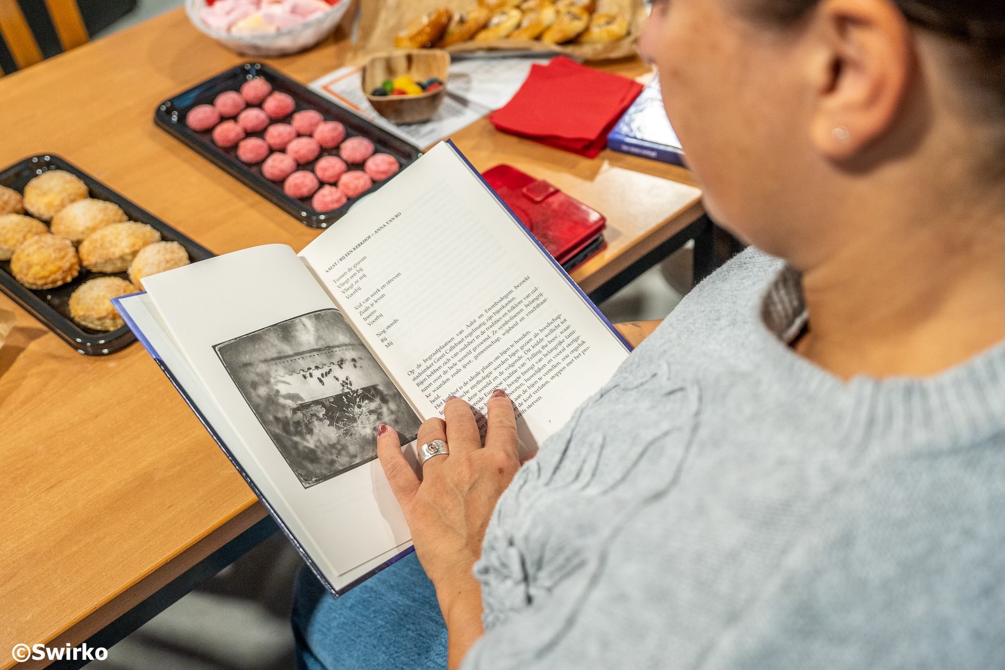 📚 Nieuw boek “Een steen verlegd” voorgesteld in Herdersem