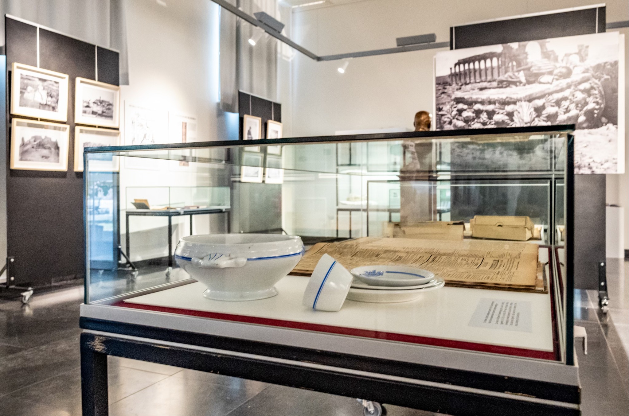 🕯️ Tentoonstelling Franz Cumont in 't T Gasthuys