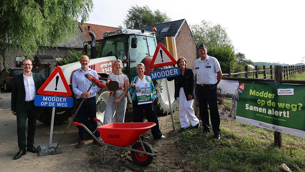 Provincie lanceert campagne tegen modder op landelijke wegen