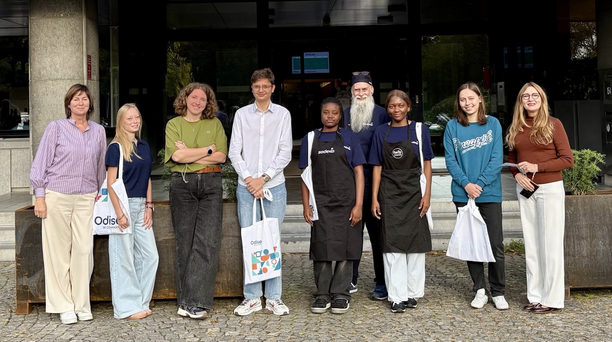 Vijf scholieren één dag aan de slag bij Odisee Aalst voor YOUCA Action Day