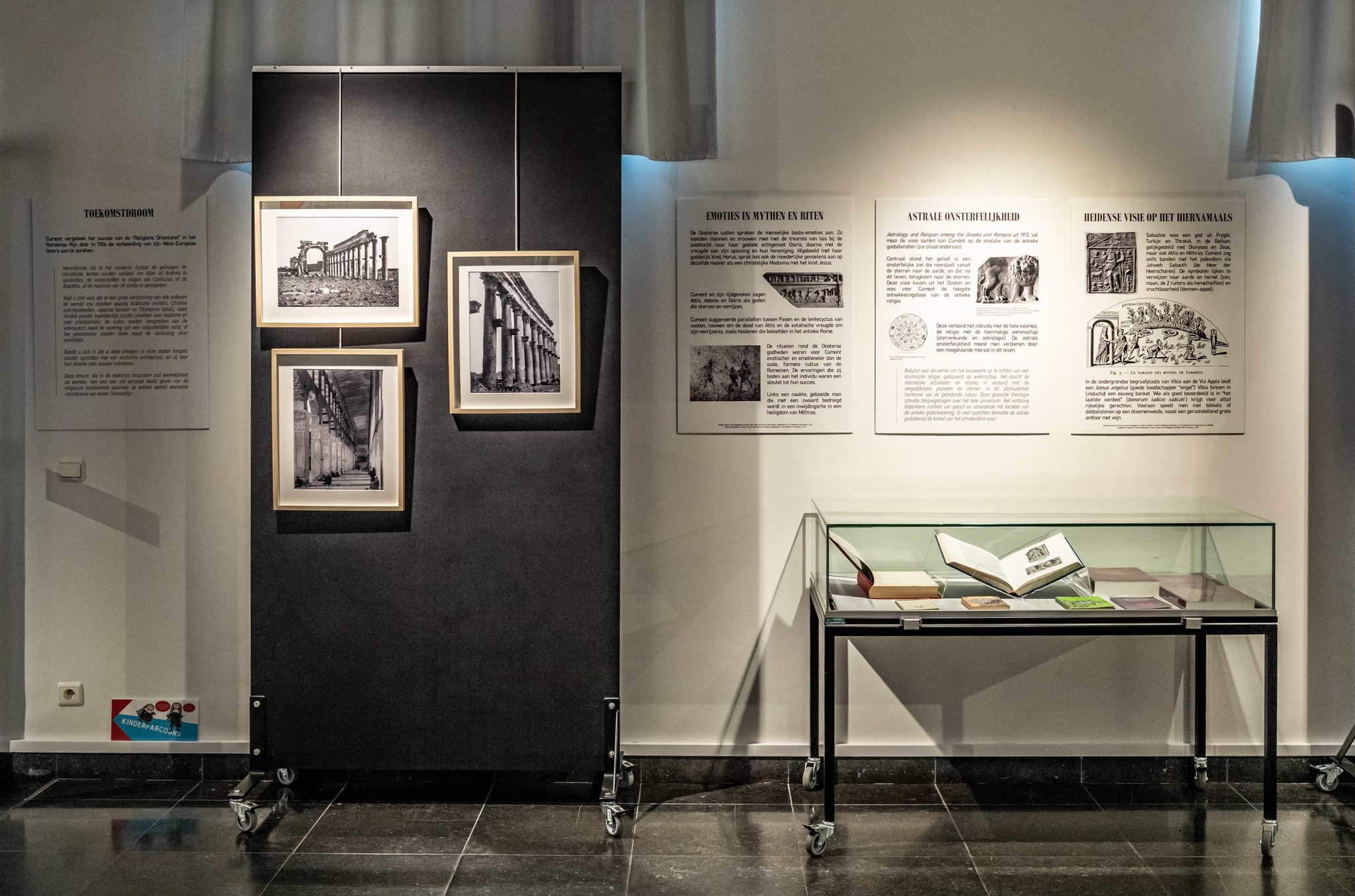 🕯️ Tentoonstelling Franz Cumont in 't T Gasthuys