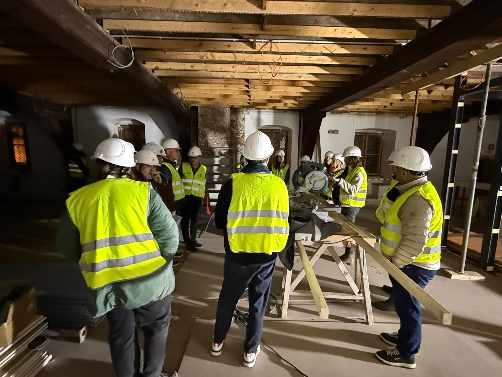 🏰 Mijlpaal bij restauratie Aalsters belfort