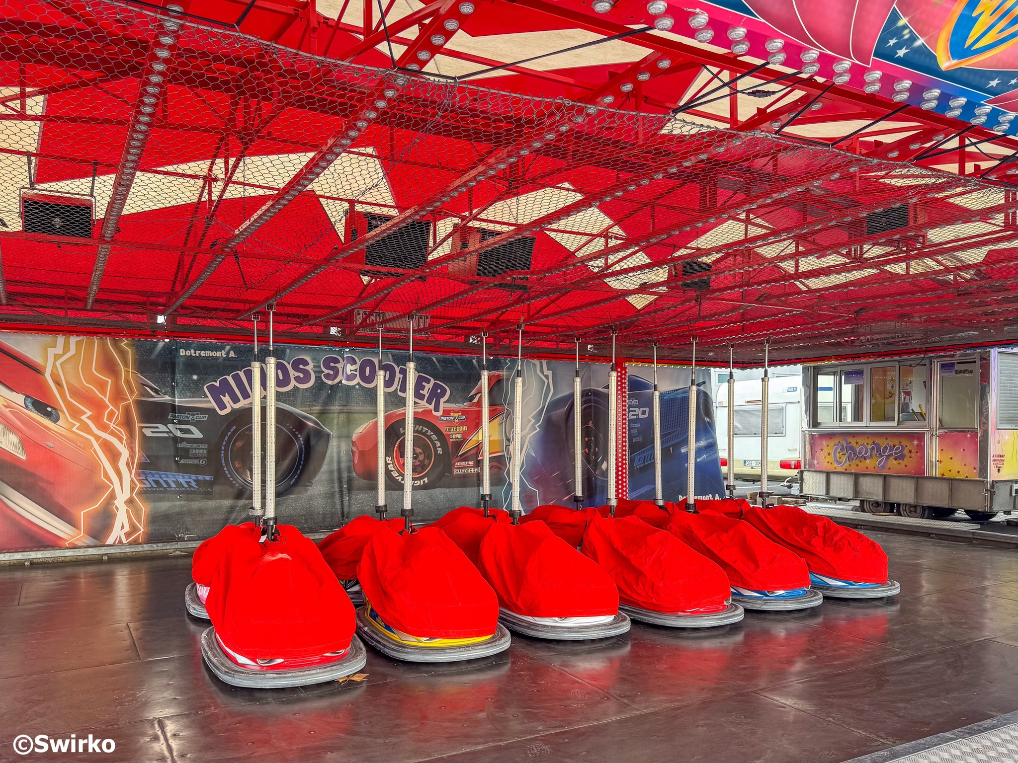 🎡🎭 De afbraak van de Winterfoor is gestart.